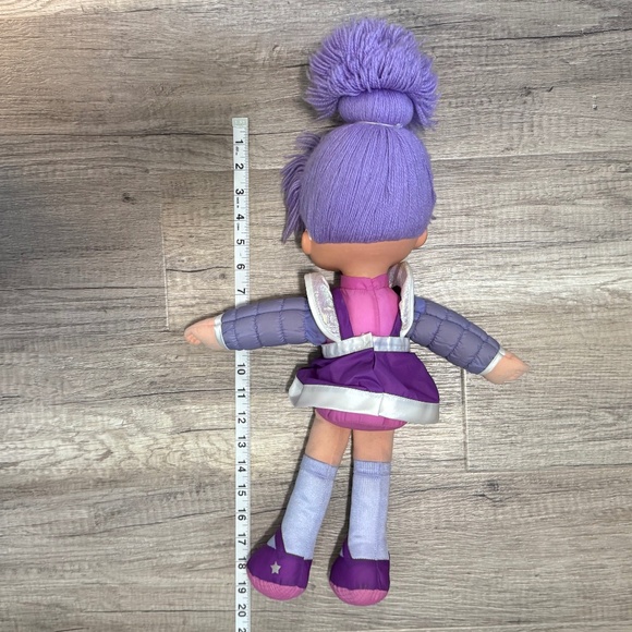 1983 Hallmark Cards, Inc. Rainbow Brite “Shy Violet” Doll - Picture 3 of 13